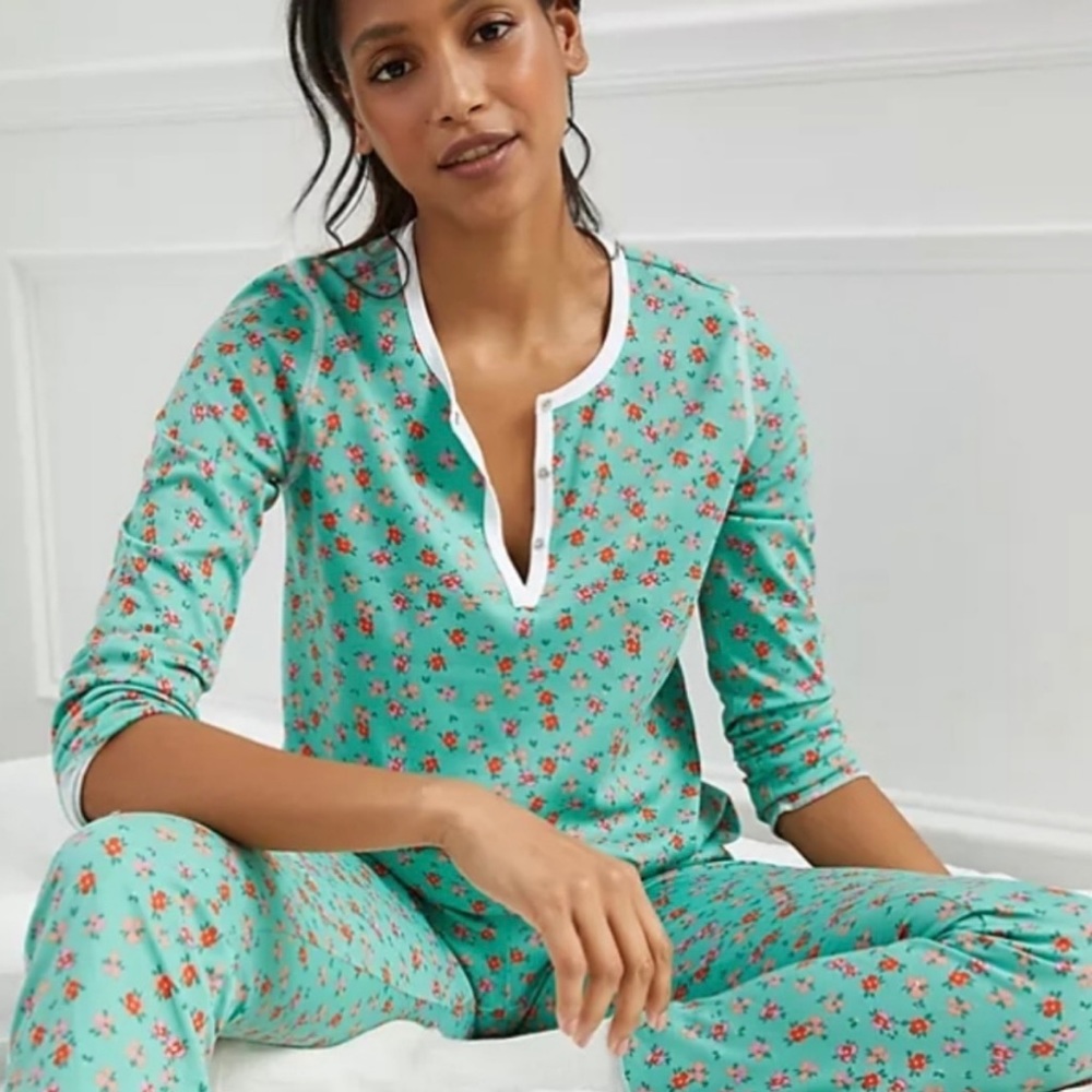 Roller Rabbit Pajama Set Blooms Green Floral